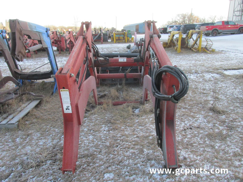 870 LOADER 8FT W/ GRAPPLE